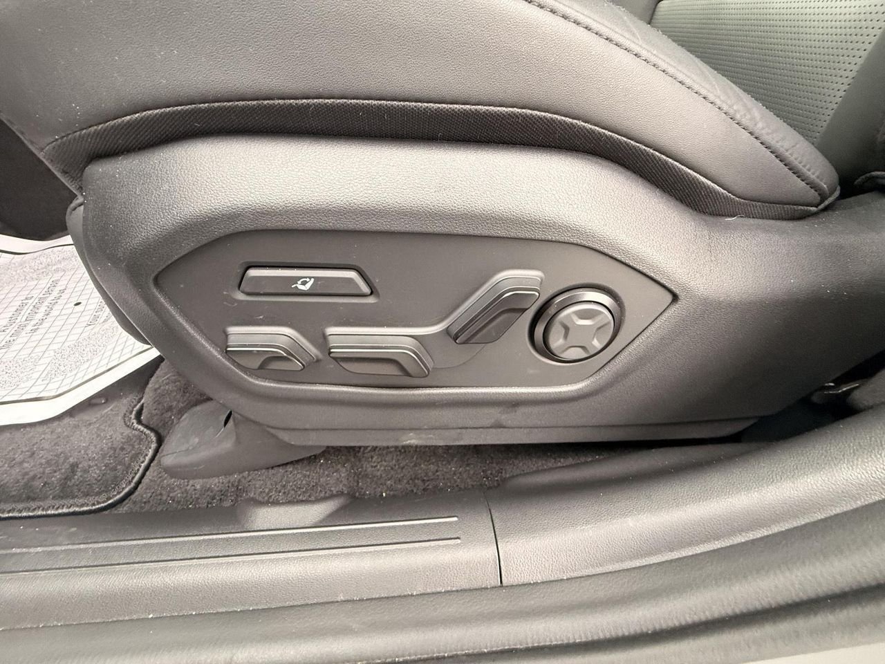 New 2026 Hampton Gray Hyundai Calligraphy image 13