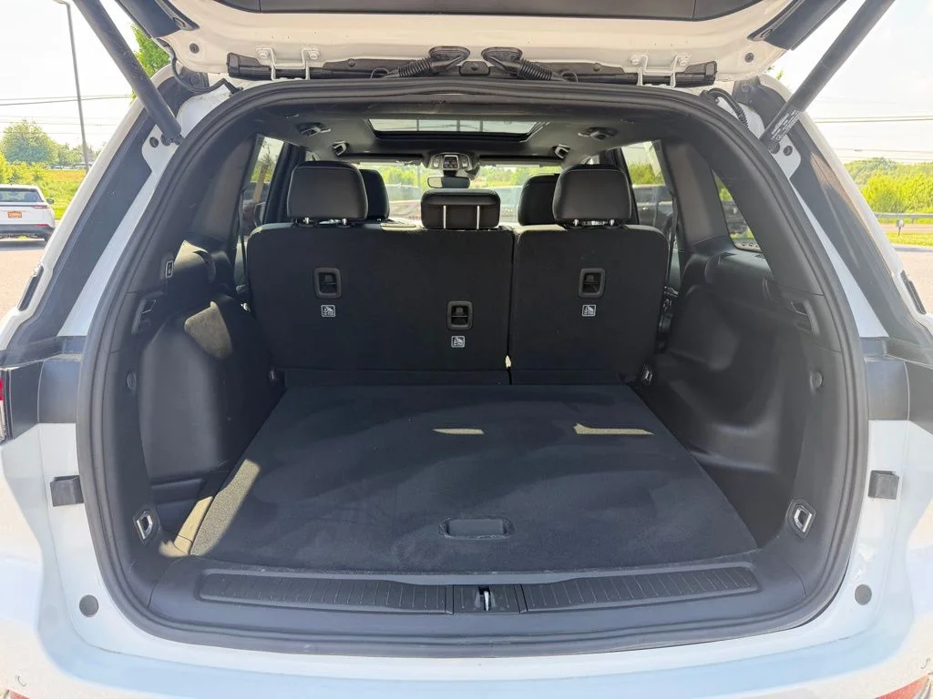 Certified Used 2024 White Jeep Limited image 20