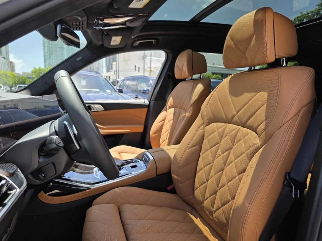 New 2027 Alpine White BMW xDrive40i image 25
