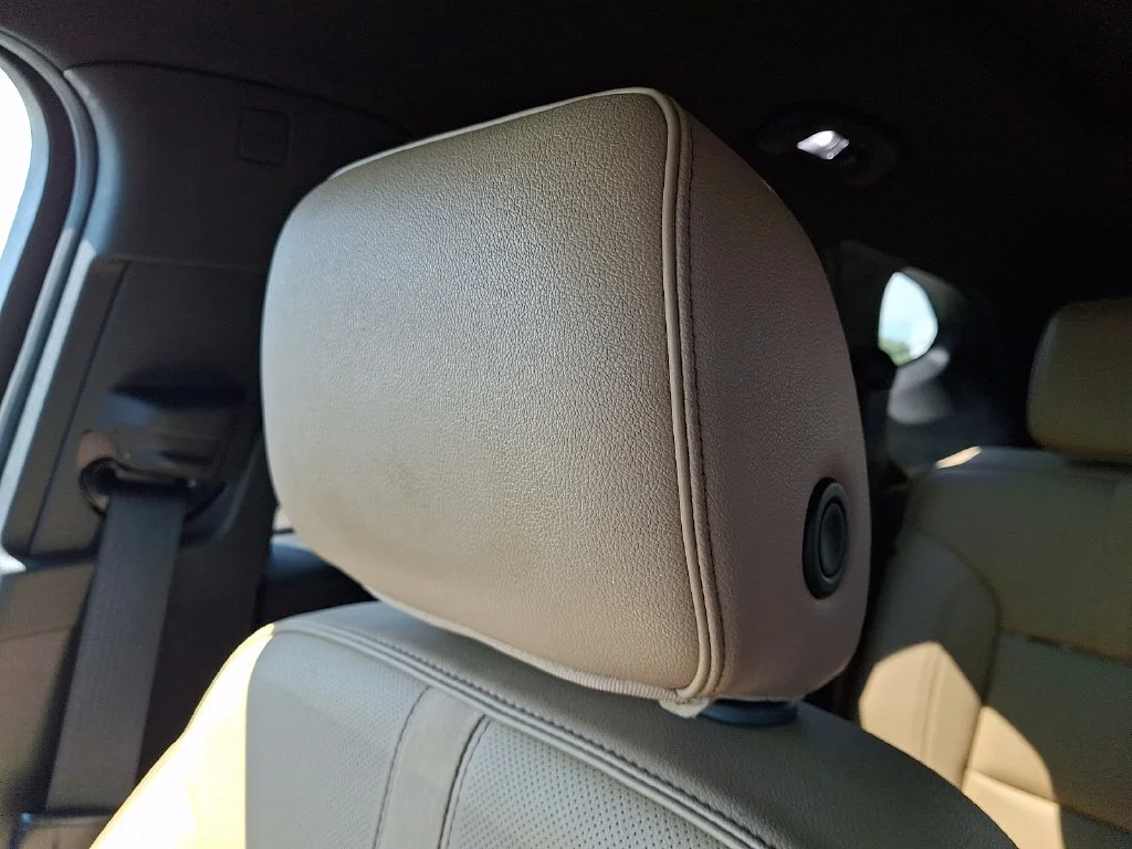 Used 2025 Black Chevrolet Premier image 18