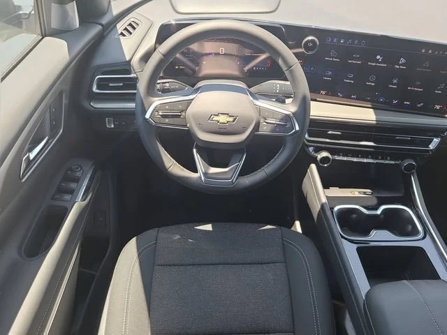 New 2026 Summit White Chevrolet LT image 13