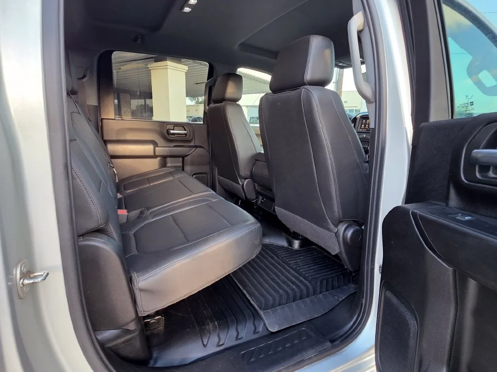 Used 2023 Silver GMC Pro image 15