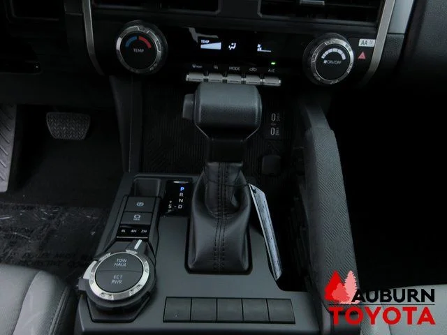 2026 Toyota Tacoma SR5 - Photo 11