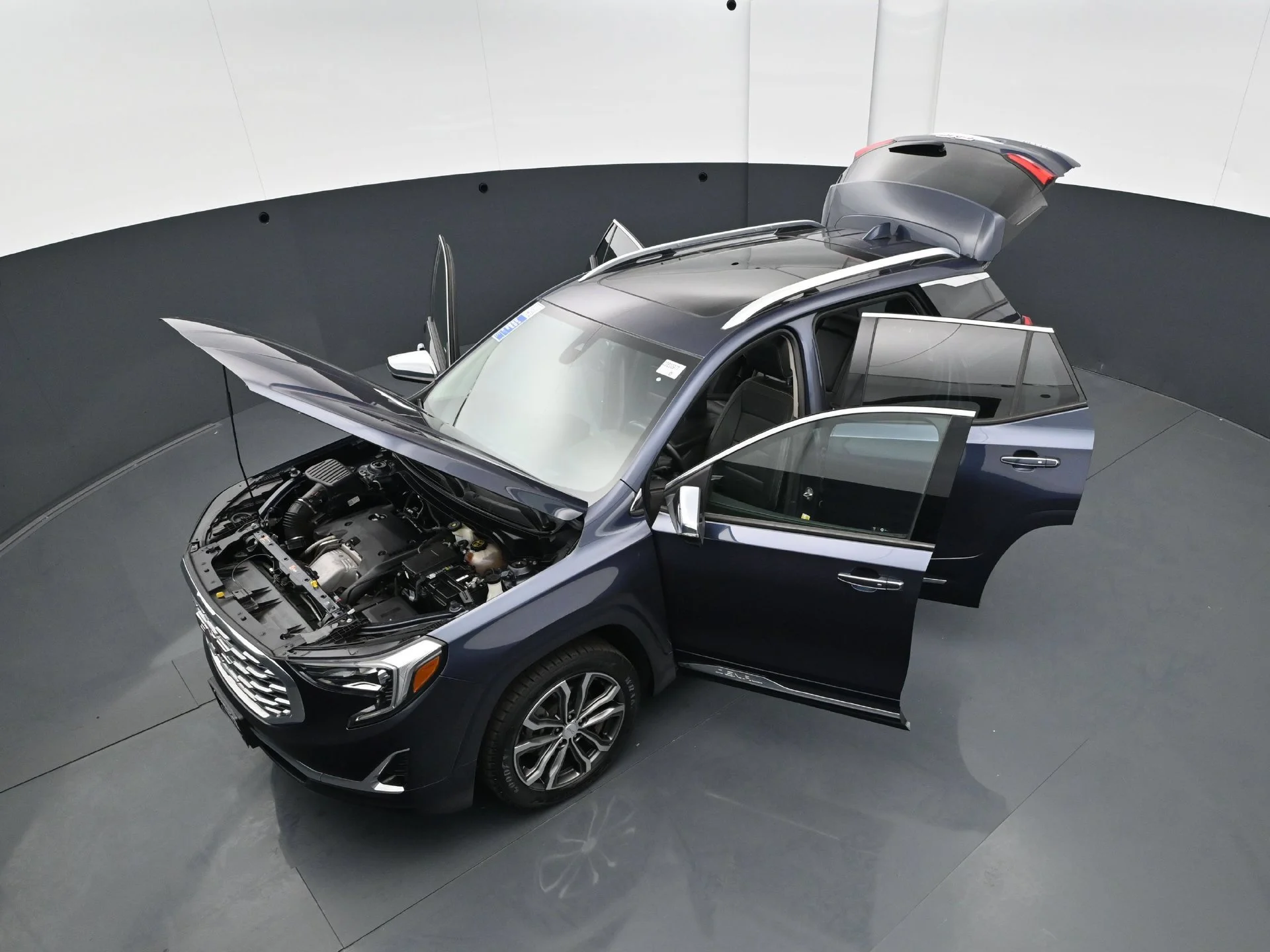 Used 2018 Blue Steel Metallic GMC Denali image 43
