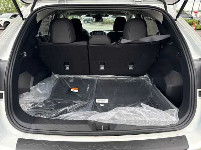 New 2026 CRYSTAL WHITE PEARL Subaru Premium image 16