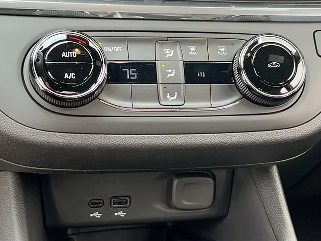 2026 Buick Envista Preferred - Photo 11