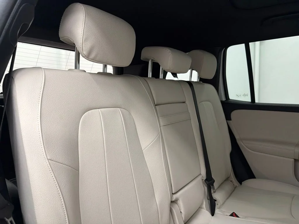 New 2026 White Mercedes-Benz GLB 250 image 24