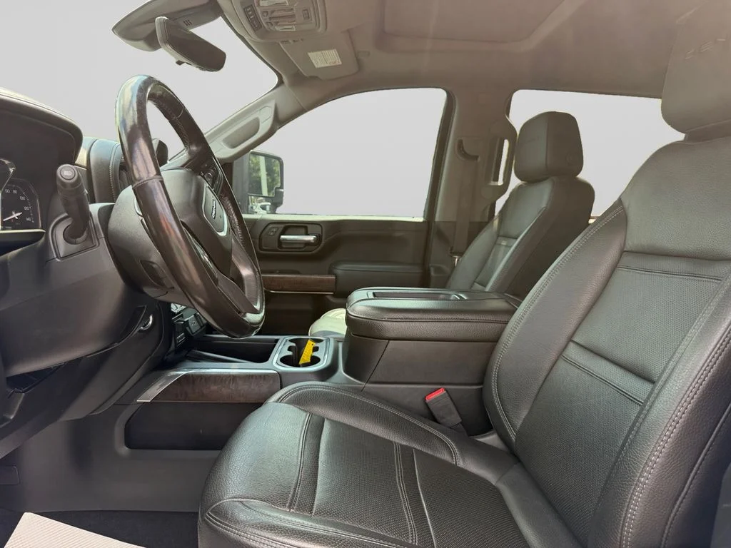 Used 2020 Silver GMC Denali image 10
