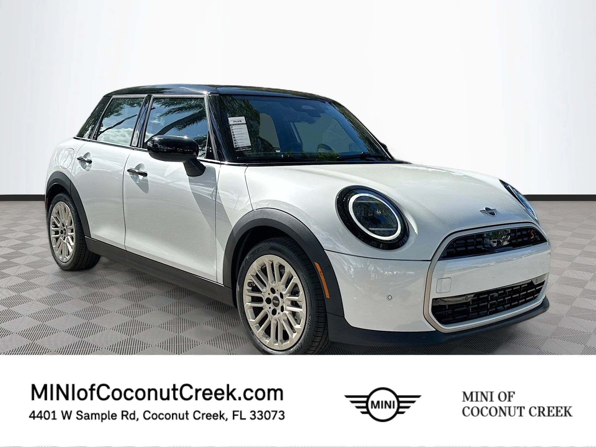 2026 MINI Hardtop Cooper S Signature's photo