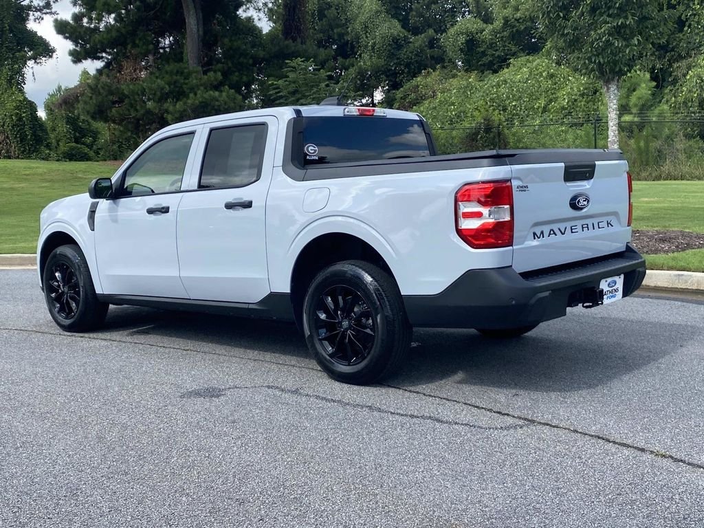 Used 2025 Space White Metallic Ford XL image 6