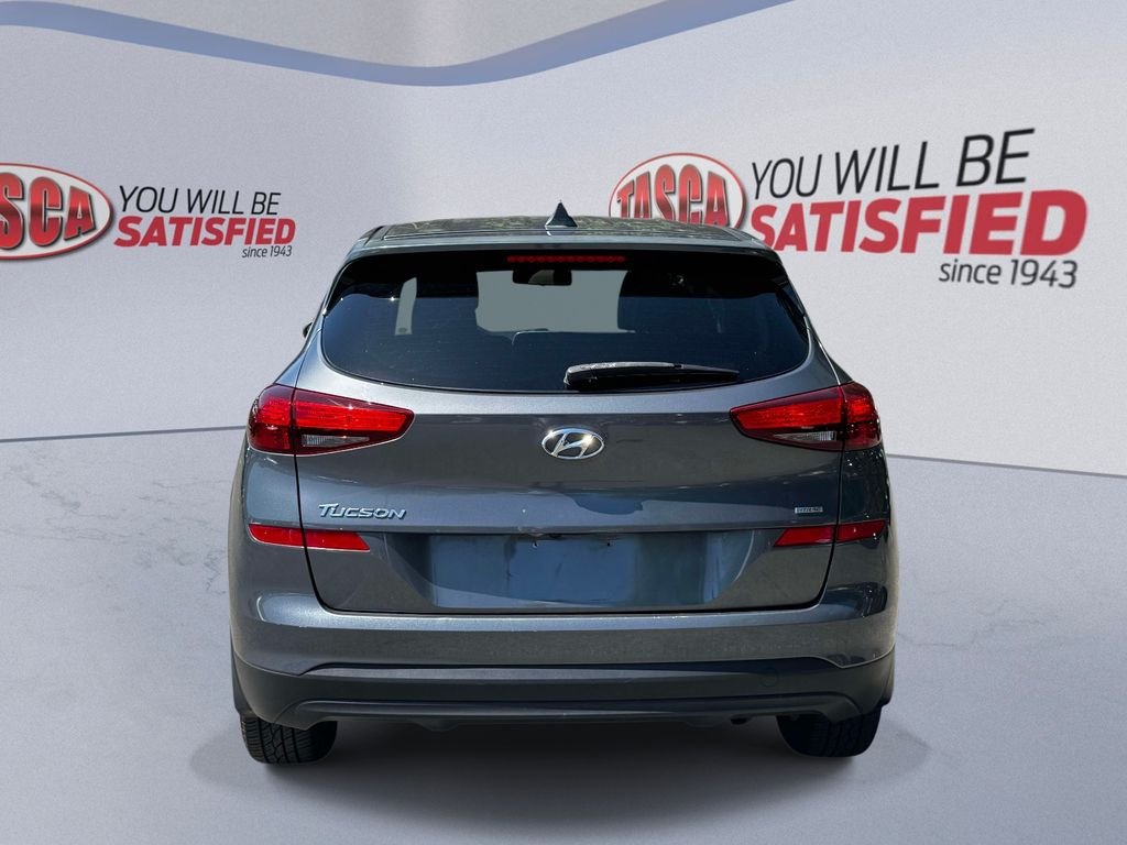Used 2019 Gray Hyundai SE image 5