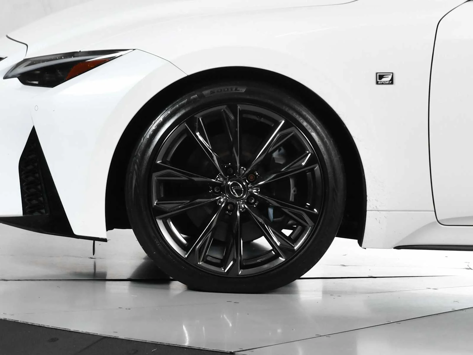 Certified Used 2024 ULTRA WHITE Lexus F SPORT image 12