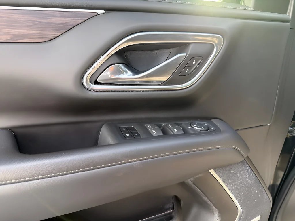 2021 Chevrolet Tahoe Z71 - Photo 12