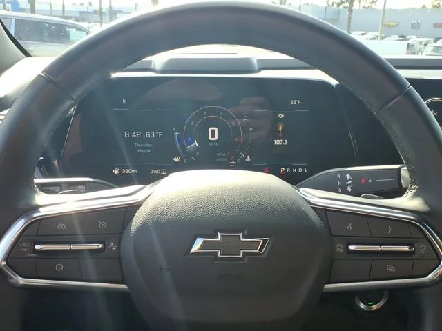 Used 2025 Black Chevrolet Z71 image 19
