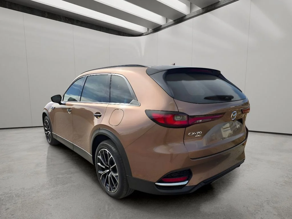 Used 2025 Melting Copper Metallic Mazda Premium Plus Package image 3