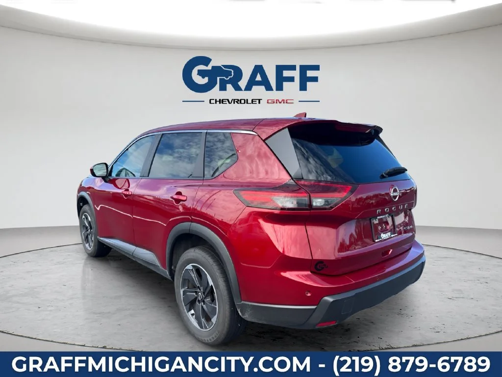 Used 2024 Red Nissan SV Intelligent AWD image 3