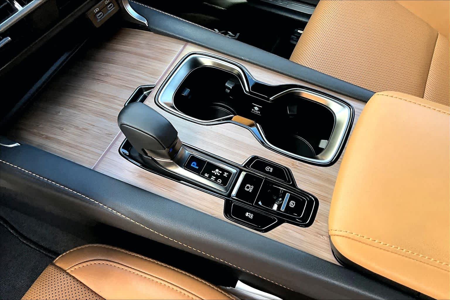 Used 2023 Iridium Lexus Premium image 17