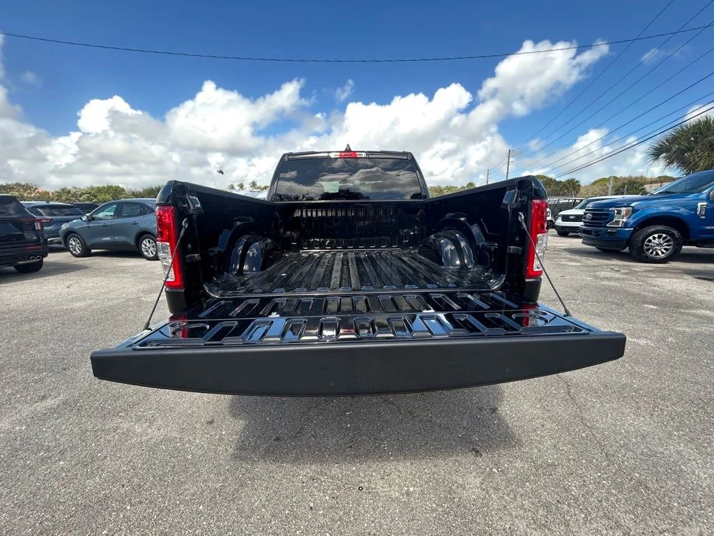 Certified Used 2024 Diamond Black Ram Big Horn/Lone Star image 33
