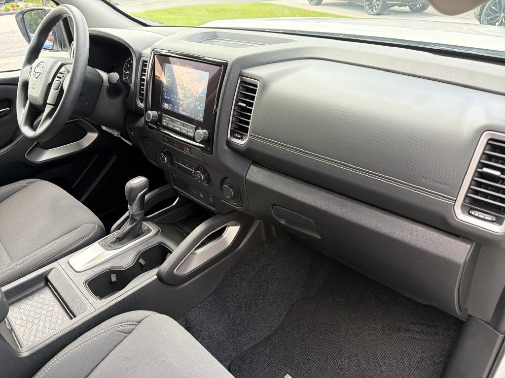 2024 Nissan Frontier SV - Photo 14