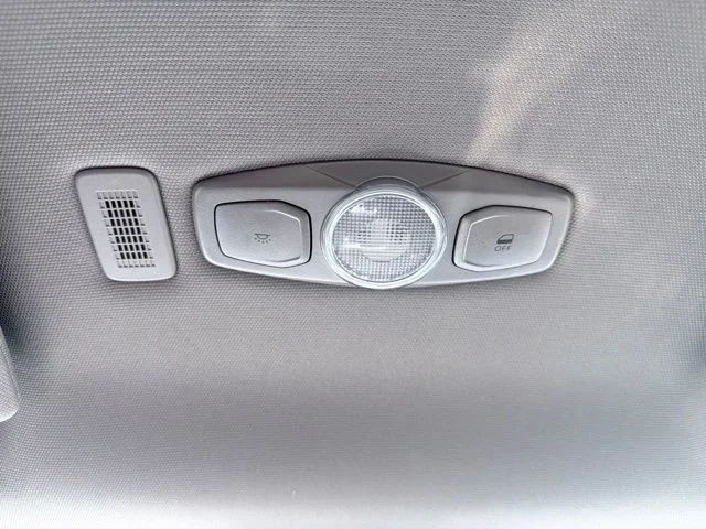 Used 2020 Silver Ford XL image 24