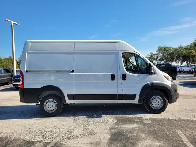 New 2026 Bright White Clear-Coat Exterior Paint RAM High Roof image 5