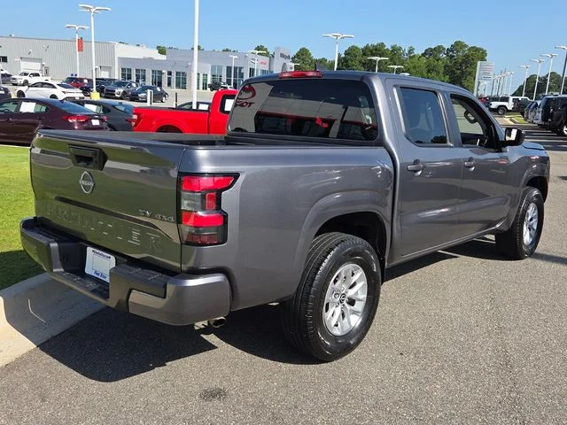 Used 2024 Gray Nissan SV image 12