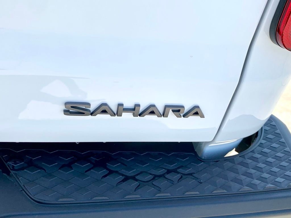 Used 2026 White Jeep Sahara image 45