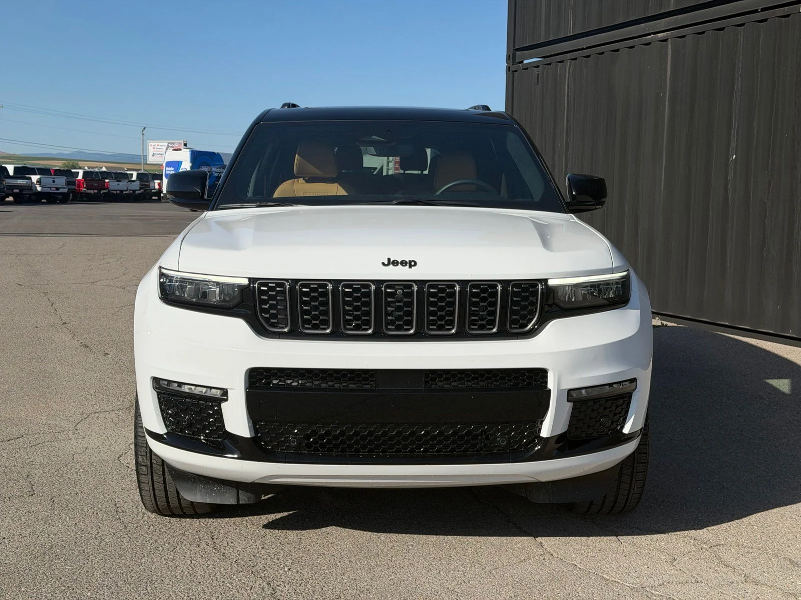 Used 2025 White Jeep Summit image 2