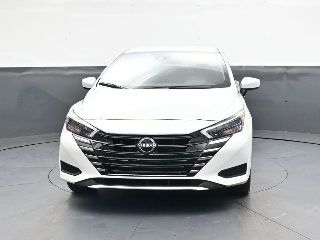Used 2025 White Nissan 1.6 SV image 14