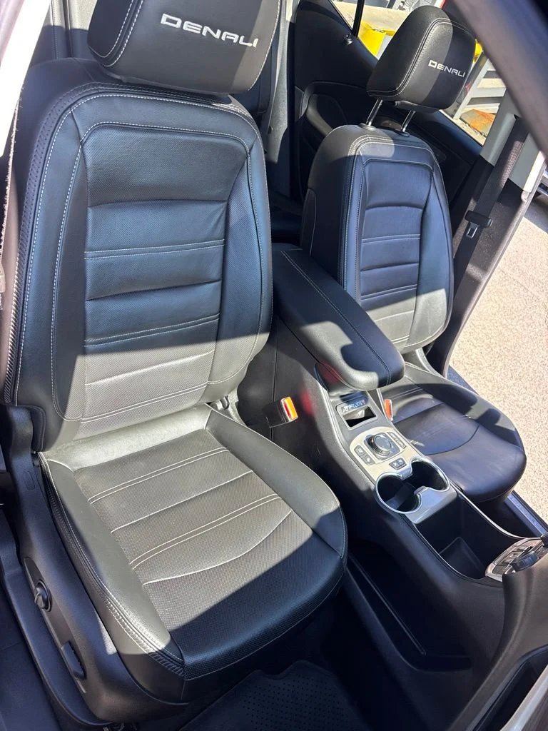Used 2023 Black GMC Denali image 31