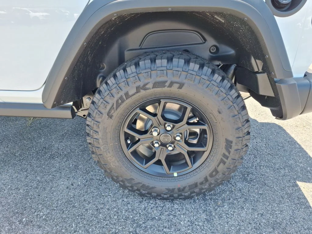 2025 Jeep Wrangler 4-Door Willys - Photo 16