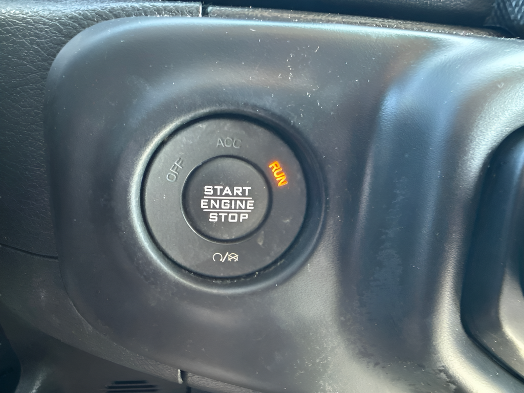 Used 2021 White Jeep Unlimited Sahara High Altitude image 35