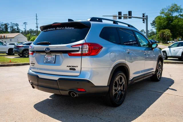Certified Used 2025 Ice Silver Metallic Subaru Onyx Edition image 18