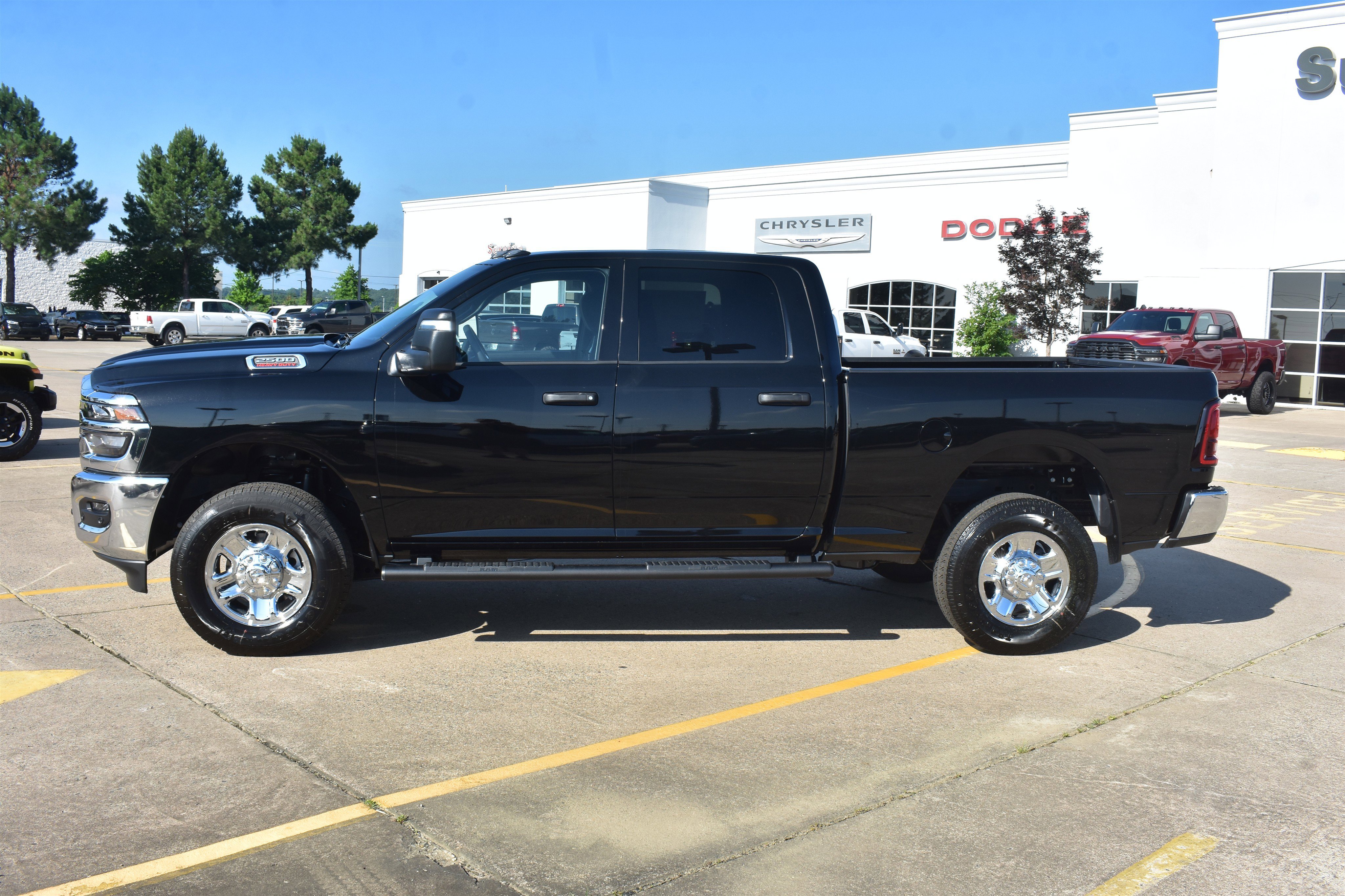 New 2026 Diamond Black Crystal Pearlcoat RAM Tradesman image 9