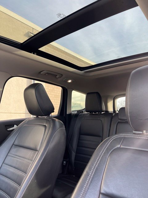 Used 2018 White Ford SEL image 6