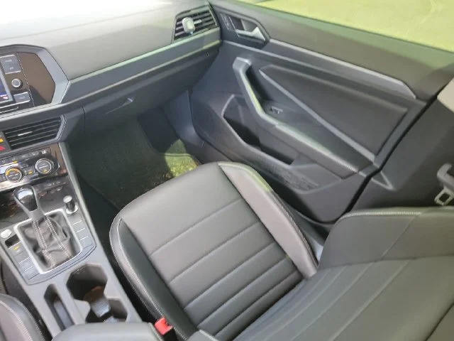 2023 Volkswagen Jetta SE - Photo 15