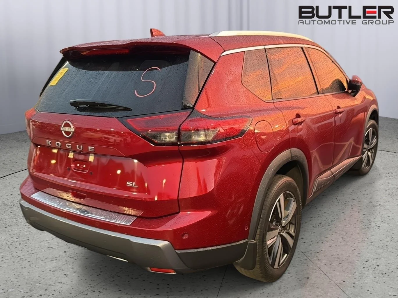 Used 2024 Scarlet Ember Tintcoat Nissan SL image 8