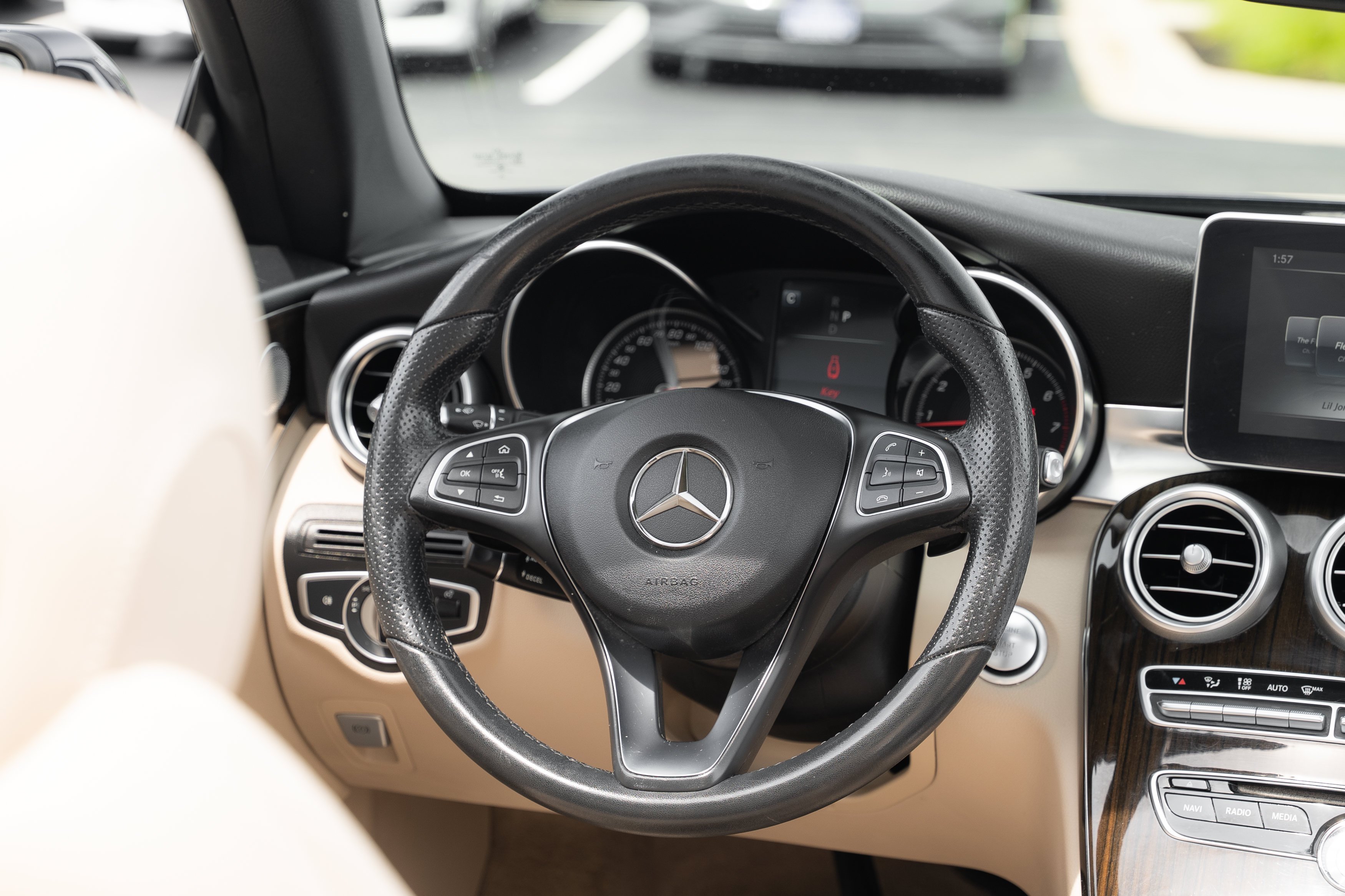 Used 2017 Brilliant Blue Metallic Mercedes-Benz C 300 image 13