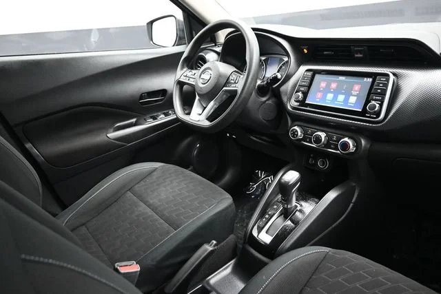 Used 2021 Black Nissan S image 12