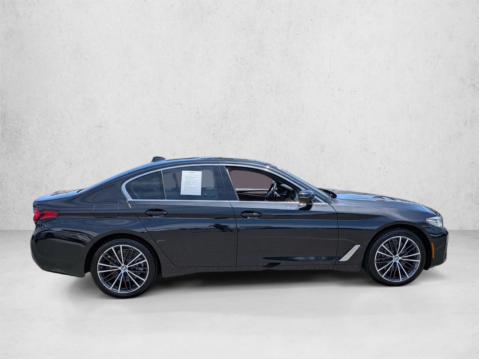 Used 2021 Black BMW 540i xDrive image 4