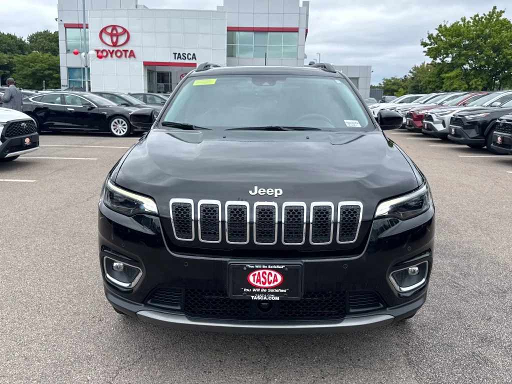 Used 2022 Black Jeep Limited image 2