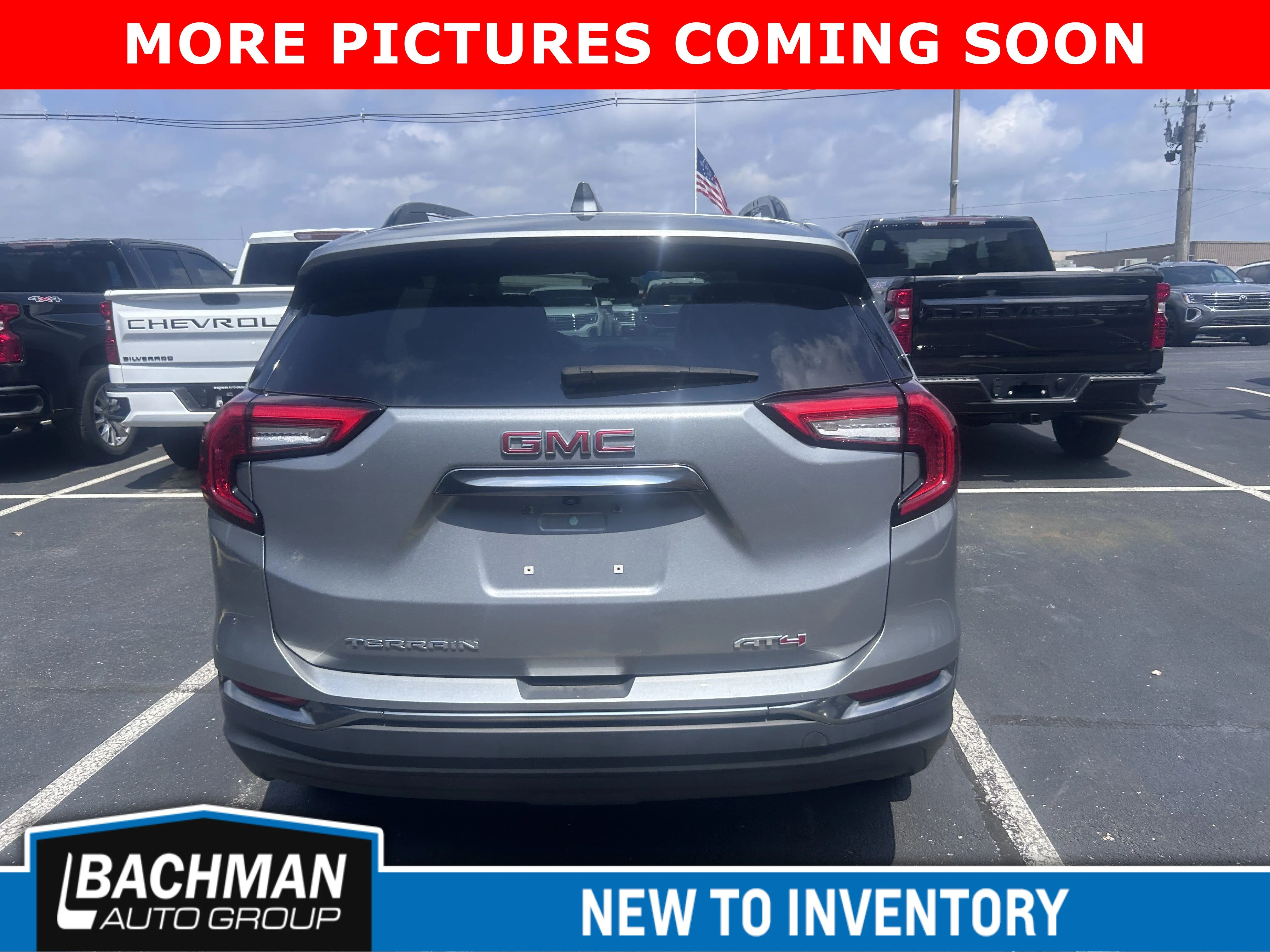 Used 2023 Sterling Metallic GMC AT4 image 6