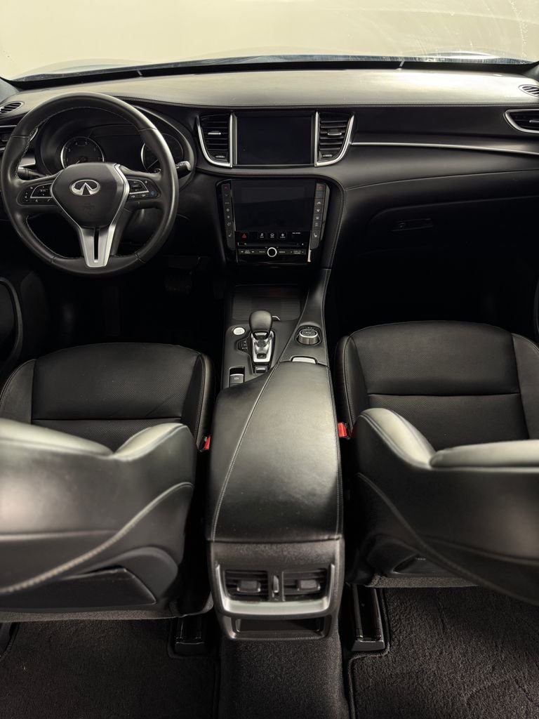 Used 2023 Slate Gray INFINITI LUXE image 18