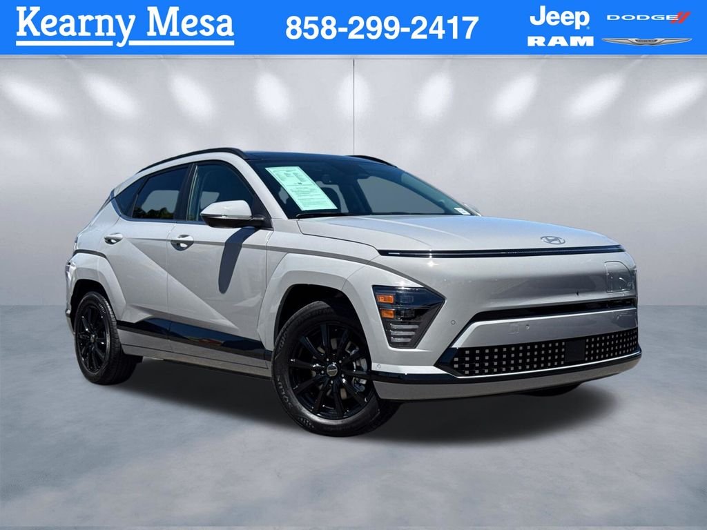 Used 2025 Gray Hyundai Limited image 1