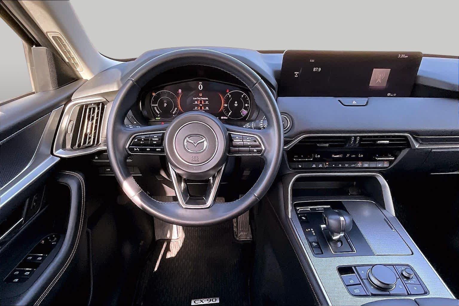 Used 2025 Platinum Quartz Mazda Preferred Package image 6