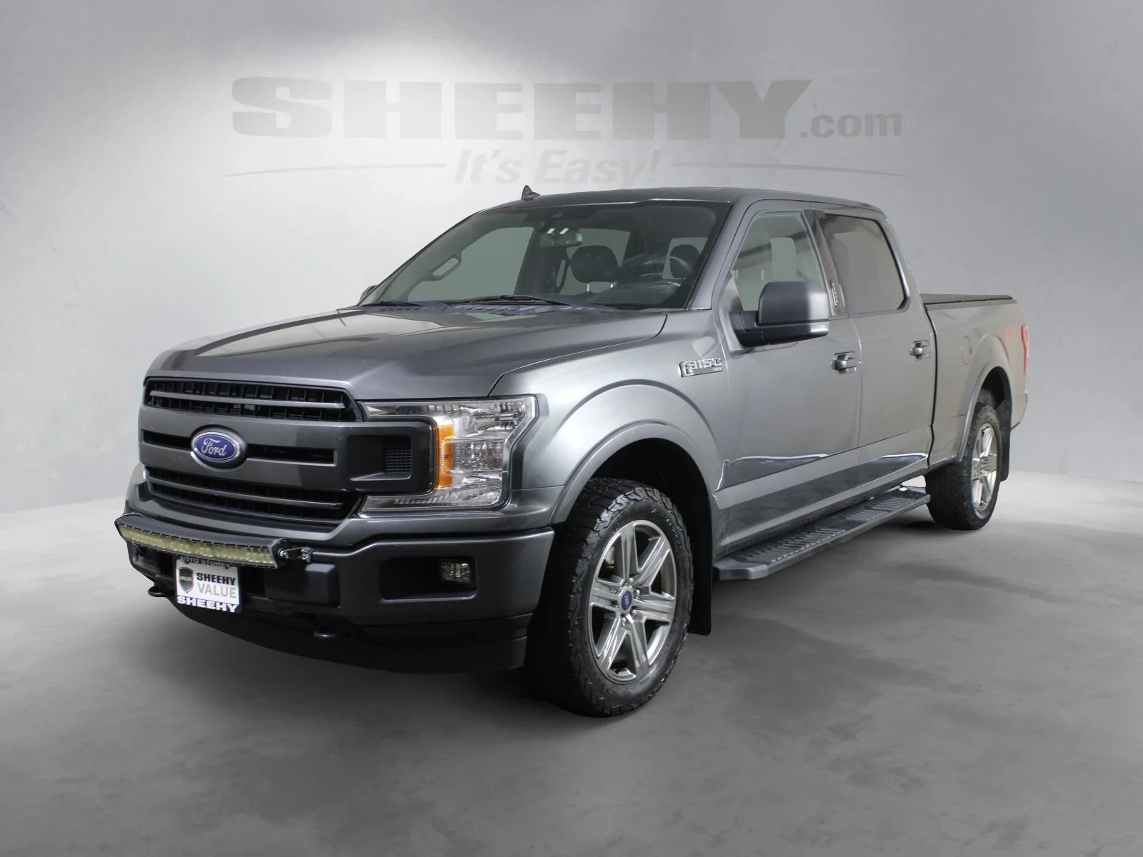 Used 2019 Gray Ford XL image 5