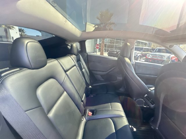 Used 2021 Blue Tesla Standard Range image 28