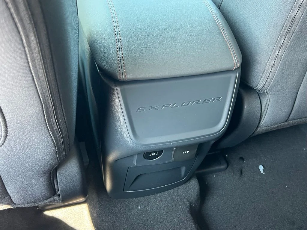 New 2026 Agate Black Metallic Ford Active image 16