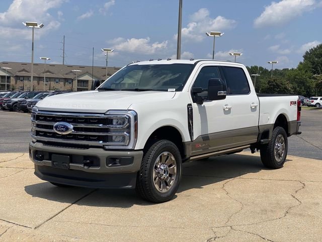 New 2026 Star White Metallic Tri-Coat Ford King Ranch image 6