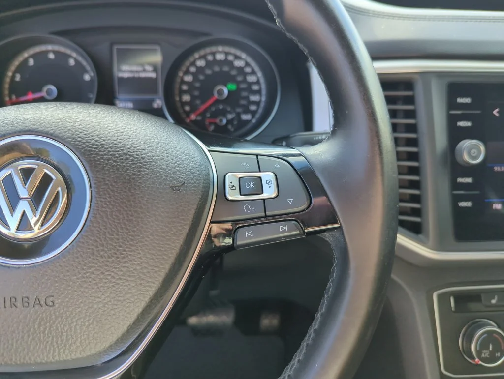 Used 2018  Volkswagen 3.6L V6 SE image 22